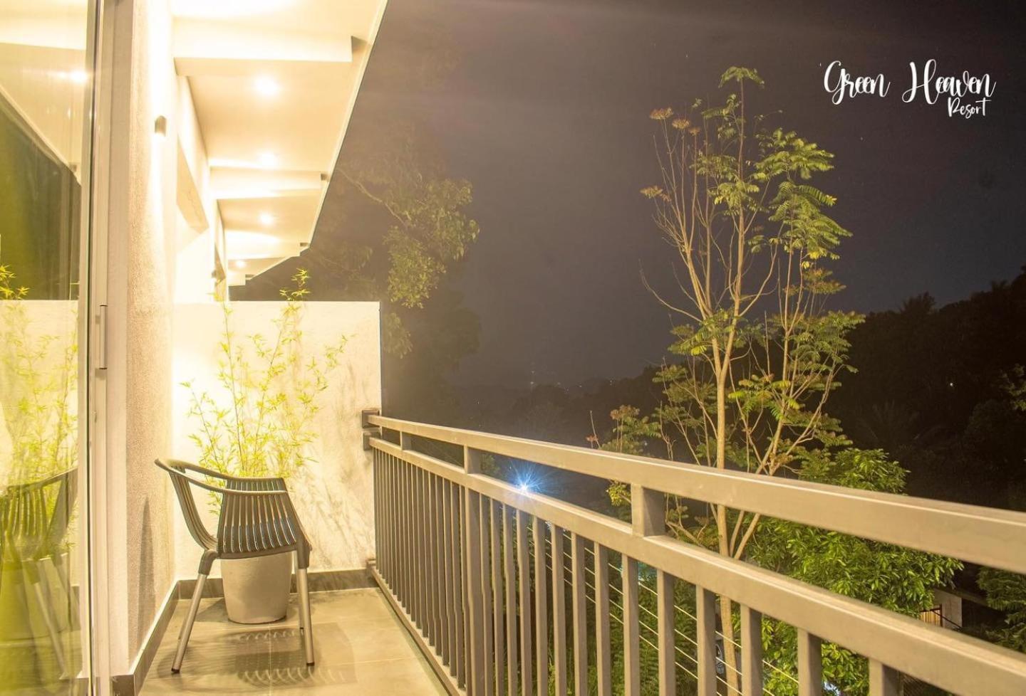 Green Heaven Resort Kandy Zewnętrze zdjęcie